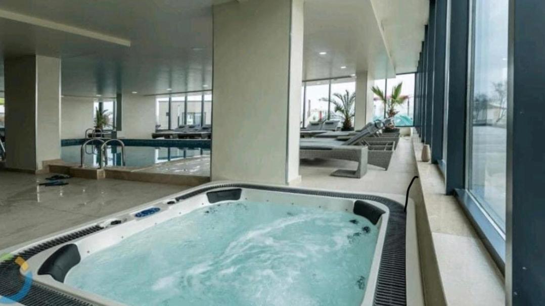 Apartament Rebeca Lux By Alezzi Beach Resort Navodari Dış mekan fotoğraf